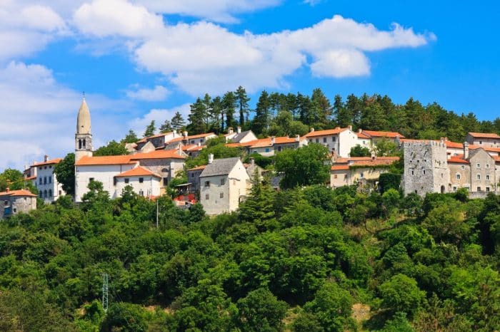 Avventure Medievali: La Via dei Castelli tra Friuli e Slovenia